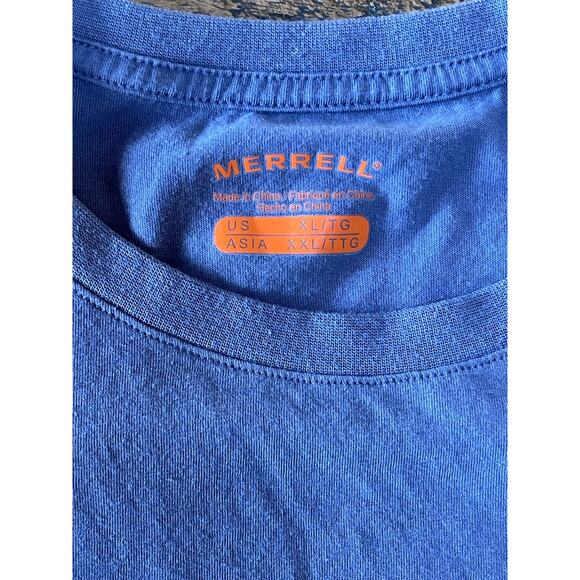 Womens Merrell Purple Outdoor Graphic "Hike On Since 81" Tee Size XL - Picture 4 of 4